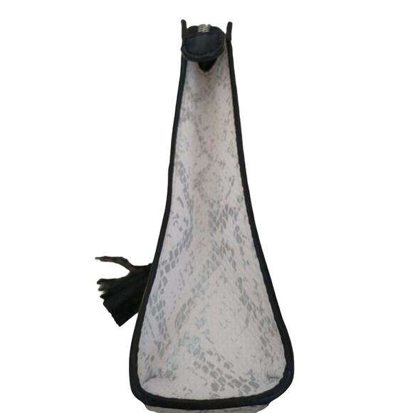 Victoria's Secret Silver and White Faux Leather Clutch Makeup Tote Tassel Zipper - Picture 9 of 12